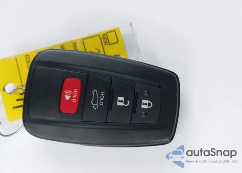 2020 Toyota Rav4 Hybrid Xle from USA, damaged, VIN 4T3RWRFV2LU007853